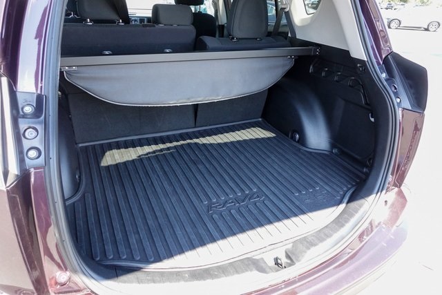 used 2018 Toyota RAV4 car, priced at $21,244