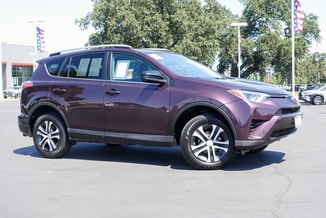 used 2018 Toyota RAV4 car, priced at $21,244