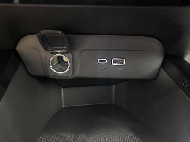 new 2025 Chevrolet Trax car, priced at $24,885