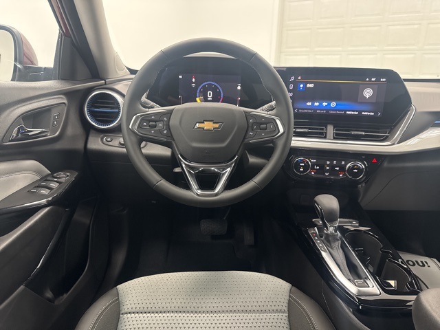 new 2025 Chevrolet Trax car, priced at $24,885