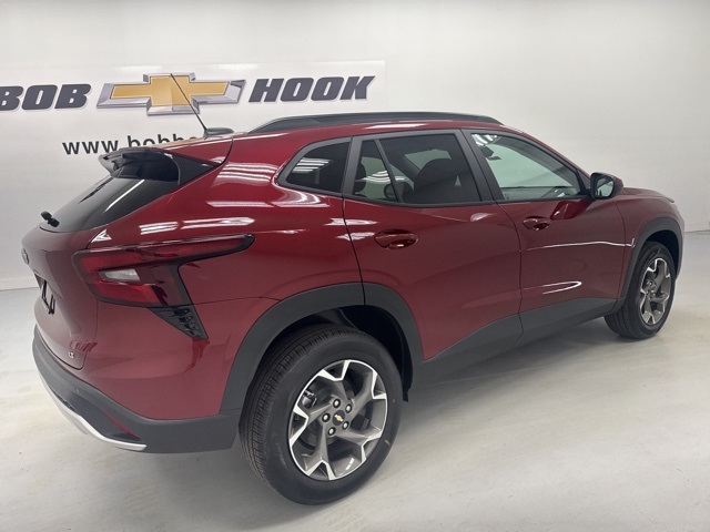 new 2025 Chevrolet Trax car, priced at $24,885