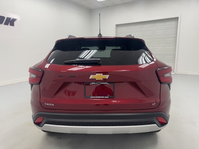 new 2025 Chevrolet Trax car, priced at $24,885