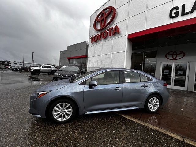 new 2025 Toyota Corolla Hybrid car
