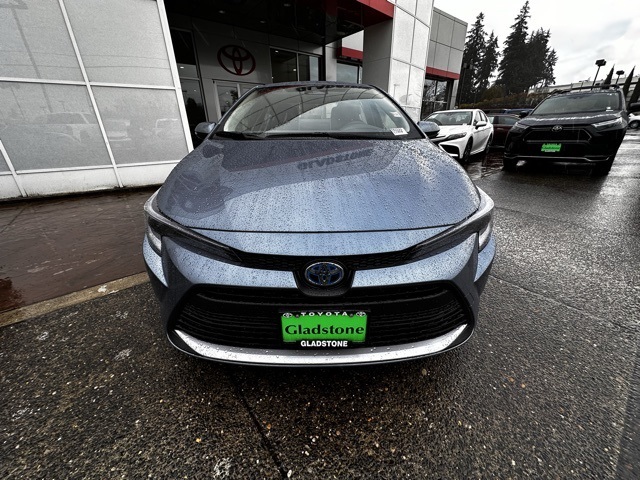 new 2025 Toyota Corolla Hybrid car