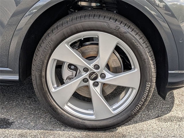 new 2025 Audi All-new Q5 car, priced at $61,135