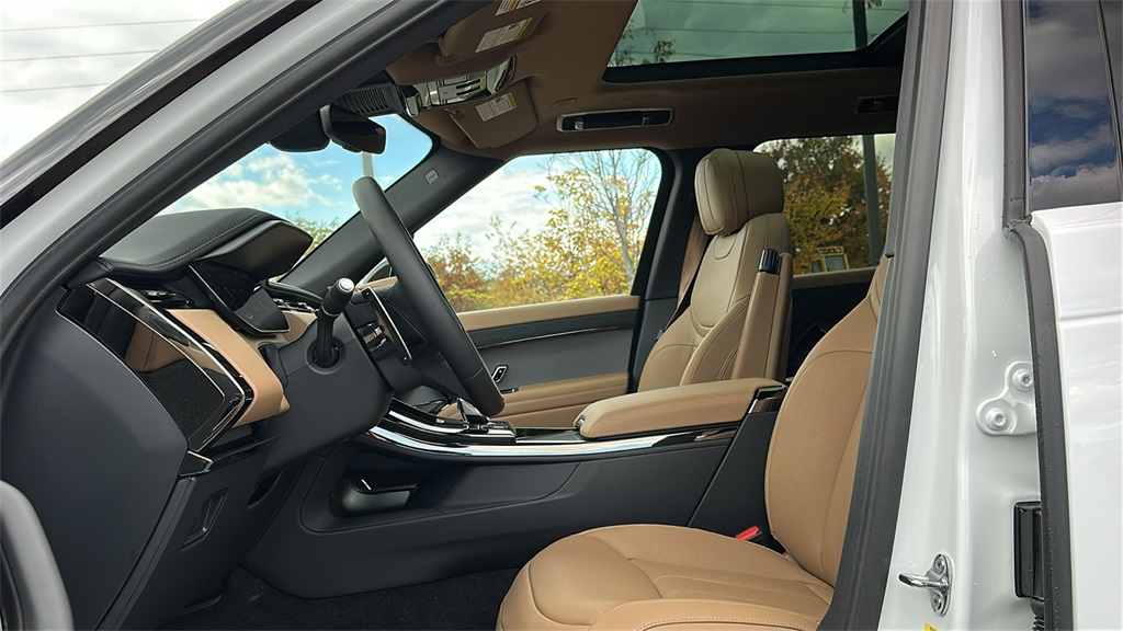 new 2025 Land Rover Range Rover Sport car, priced at $93,175