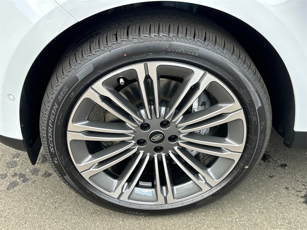 new 2025 Land Rover Range Rover Sport car, priced at $93,175