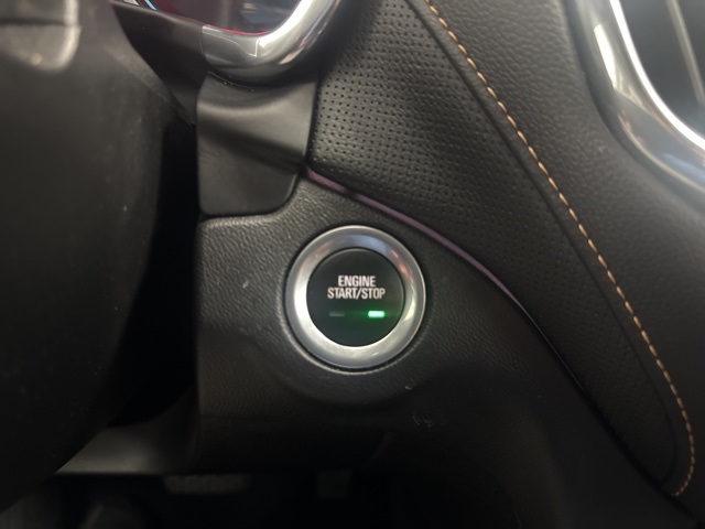 used 2021 Chevrolet Equinox car, priced at $24,000