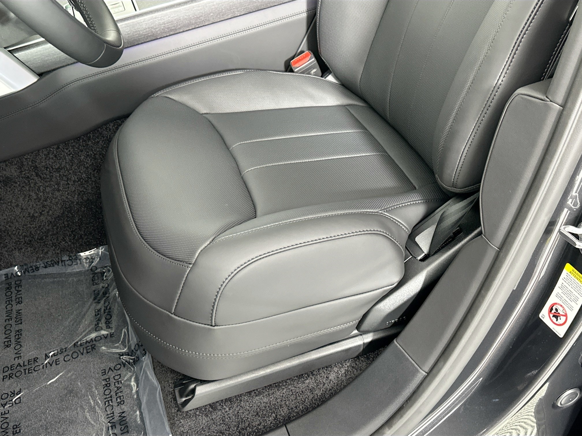 new 2025 Land Rover Range Rover car, priced at $136,330