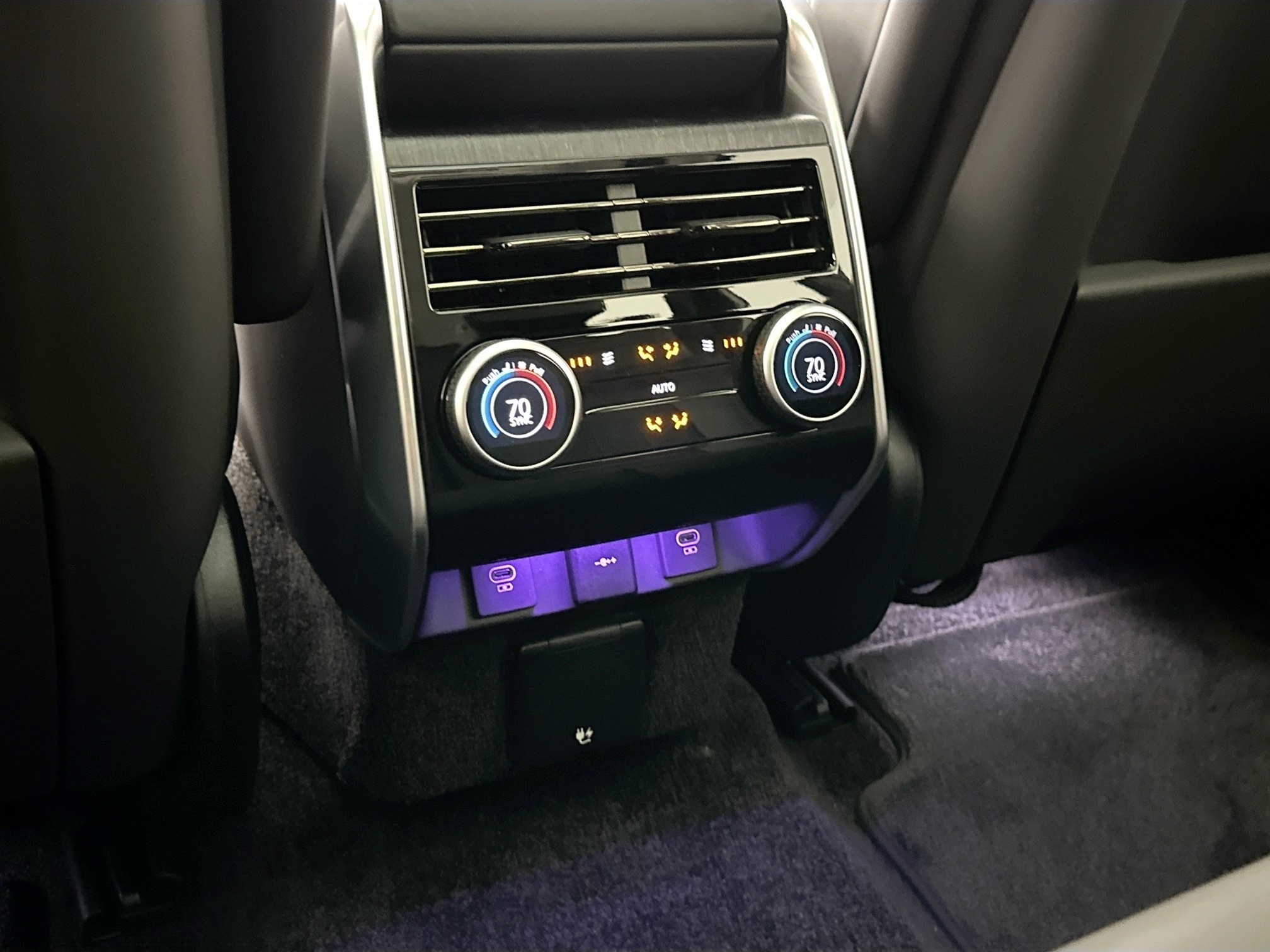 new 2025 Land Rover Range Rover car, priced at $136,330