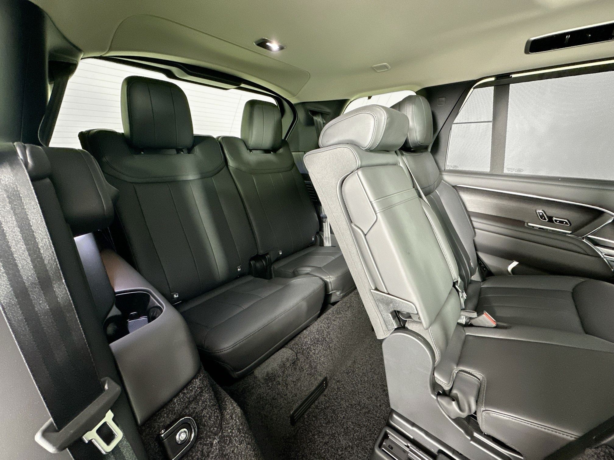 new 2025 Land Rover Range Rover car, priced at $136,330
