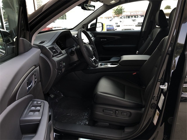 new 2025 Honda Ridgeline car, priced at $42,987