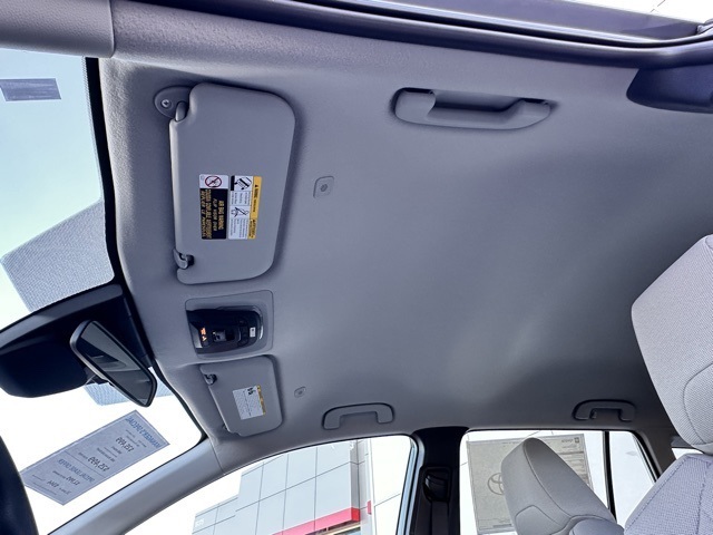 new 2025 Toyota Corolla Cross car