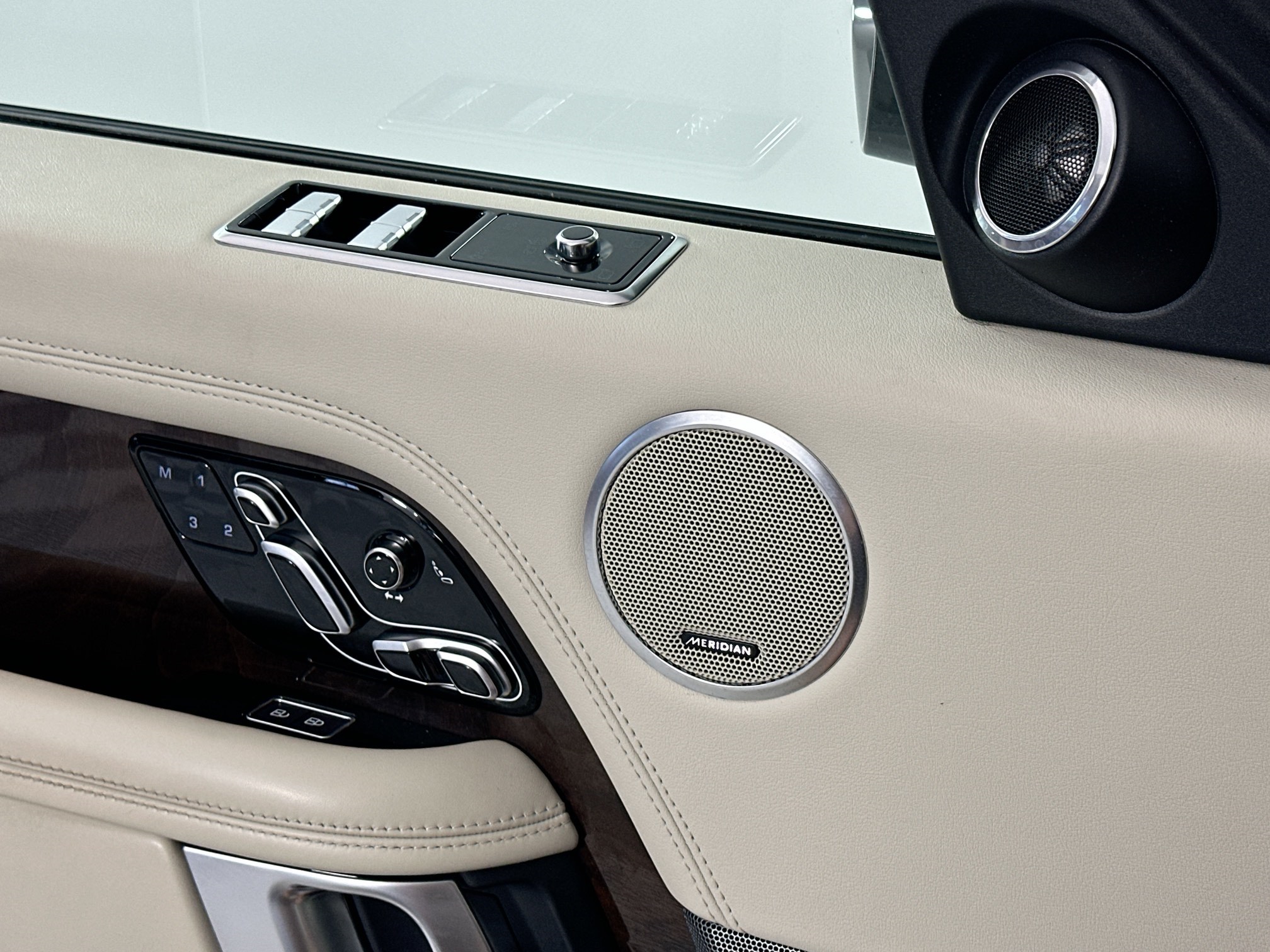 used 2021 Land Rover Range Rover car, priced at $57,995