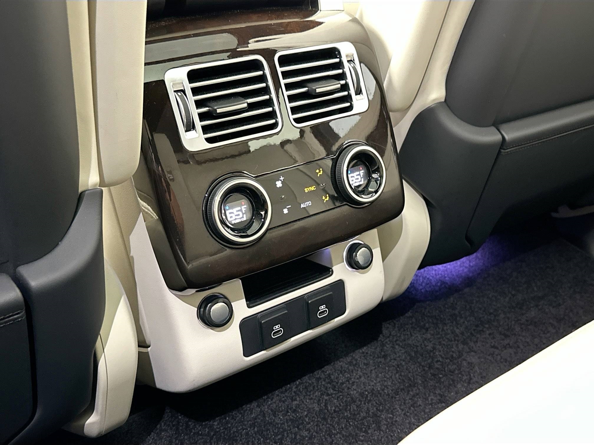 used 2021 Land Rover Range Rover car, priced at $57,995