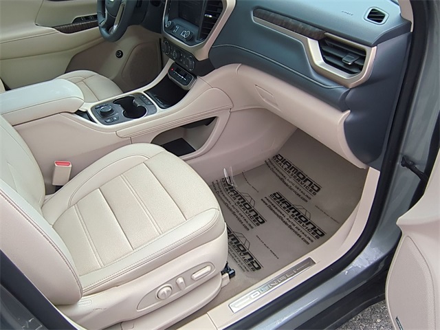 used 2023 GMC Acadia car, priced at $35,911