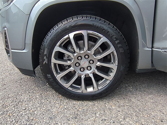 used 2023 GMC Acadia car, priced at $35,911