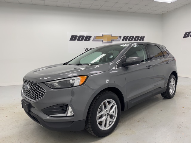 used 2024 Ford Edge car, priced at $24,988