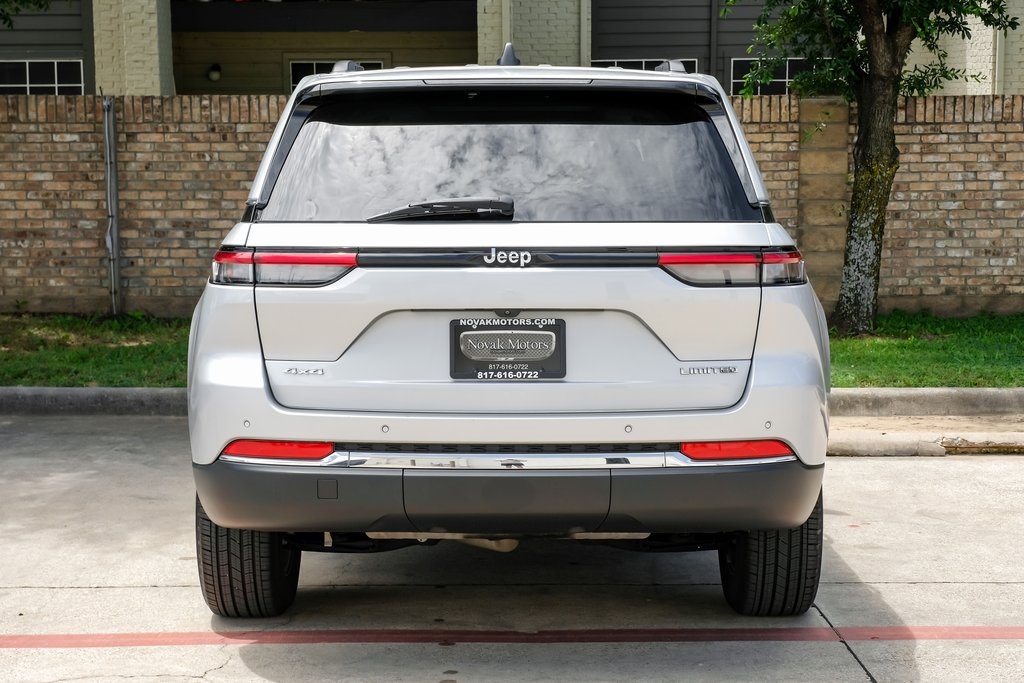 used 2022 Jeep Grand Cherokee car, priced at $31,497