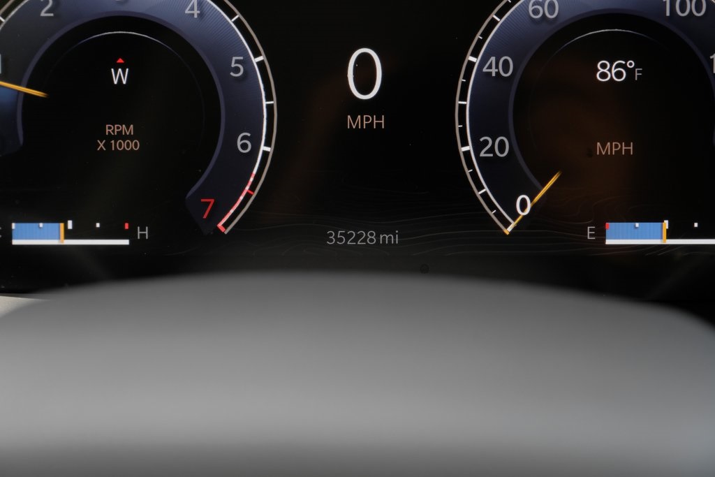 used 2022 Jeep Grand Cherokee car, priced at $31,497