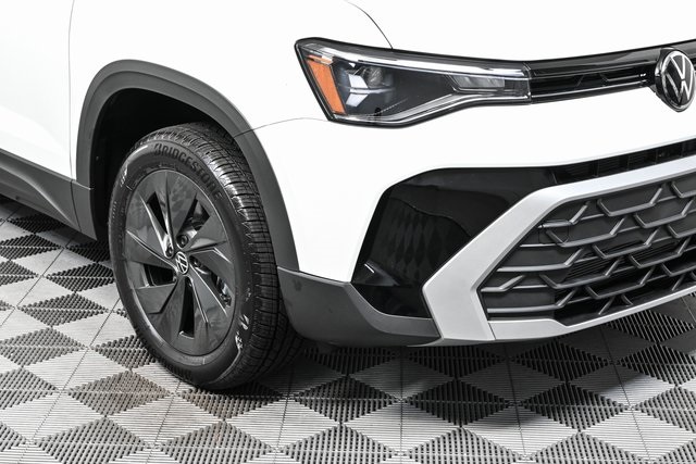 new 2025 Volkswagen Taos car, priced at $28,001