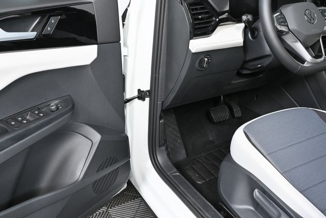 new 2025 Volkswagen Taos car, priced at $28,001