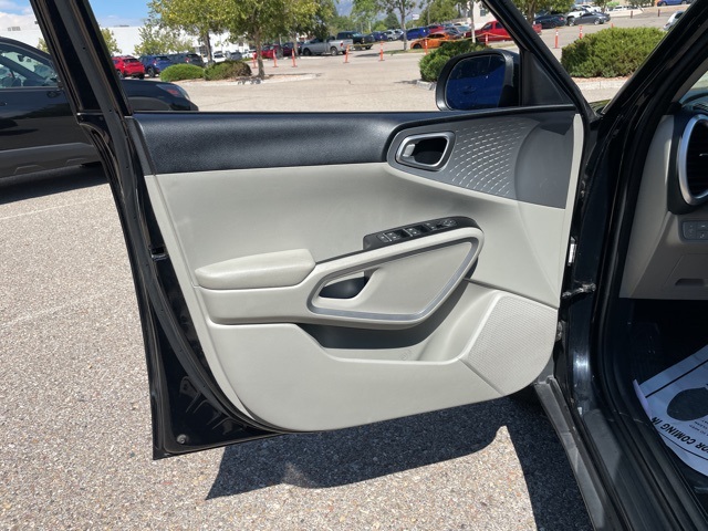 used 2022 Kia Soul car, priced at $17,333