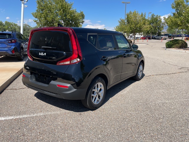 used 2022 Kia Soul car, priced at $17,333