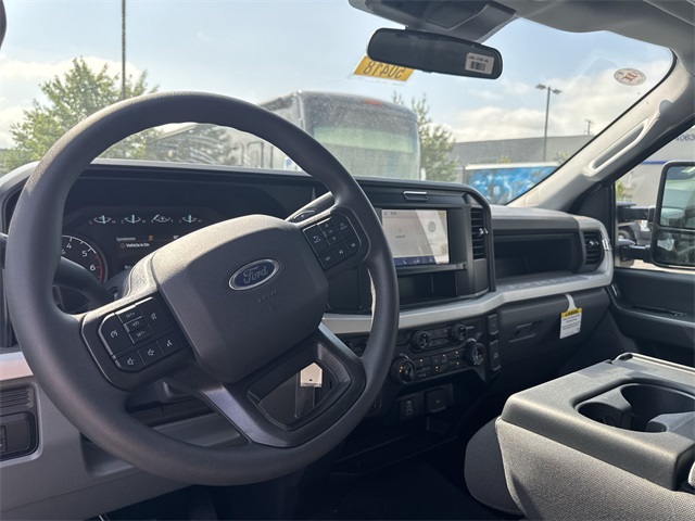 new 2025 Ford F-350SD car, priced at $61,231