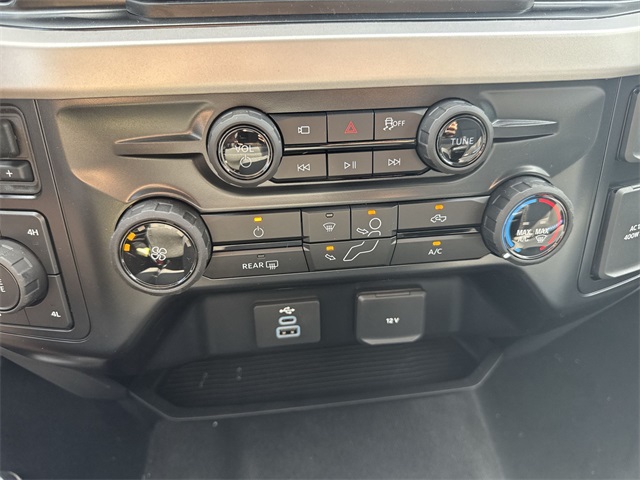 new 2025 Ford F-350SD car, priced at $61,231