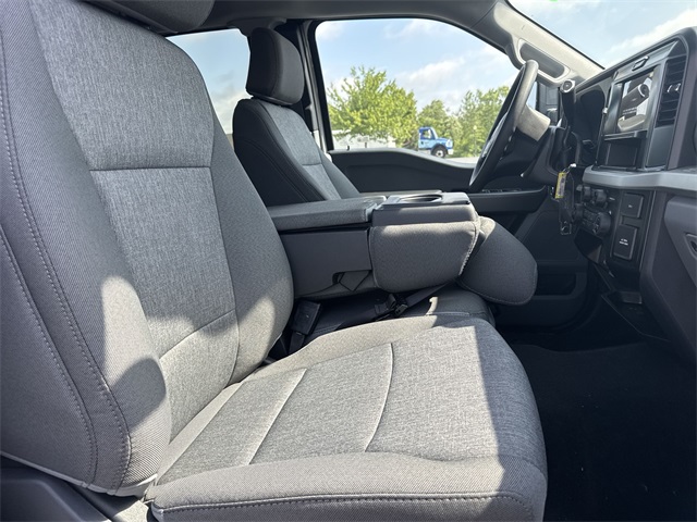 new 2025 Ford F-350SD car, priced at $61,231