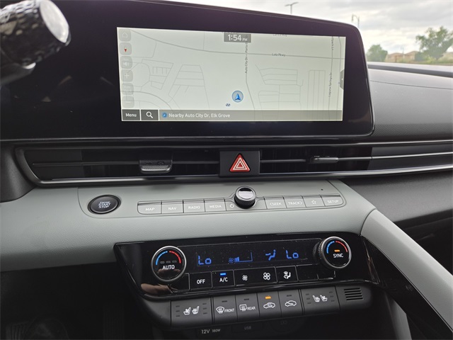 new 2025 Hyundai Elantra Hybrid car, priced at $27,685