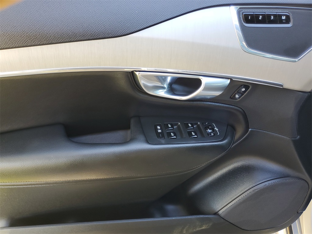 used 2023 Volvo XC90 car, priced at $34,995