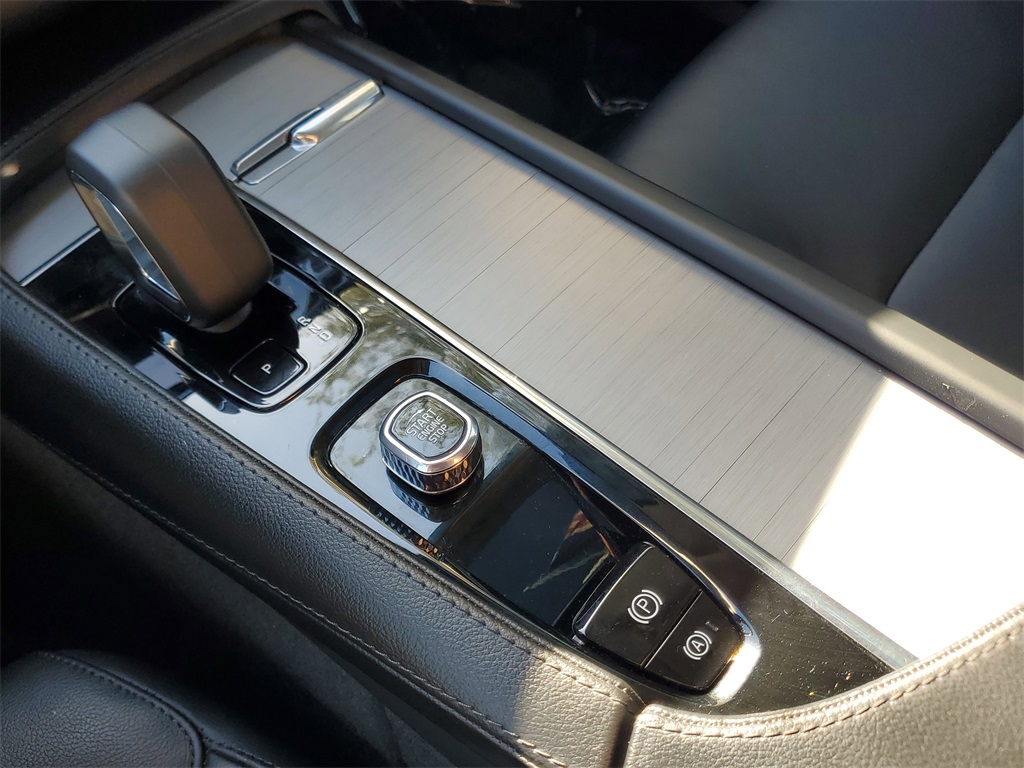 used 2023 Volvo XC90 car, priced at $34,995