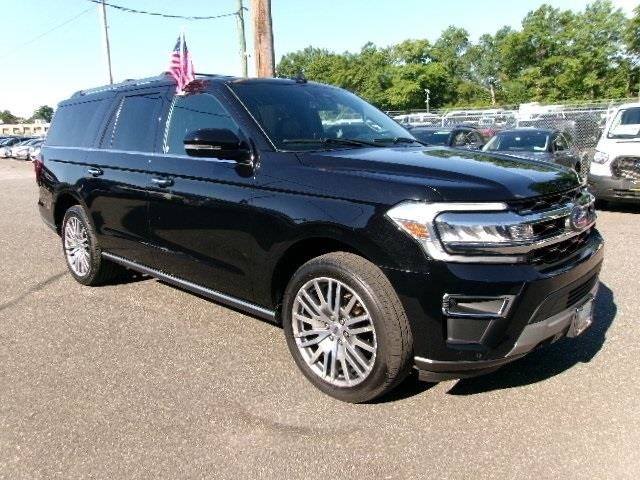 used 2022 Ford Expedition Max car, priced at $53,996