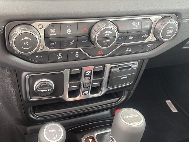 new 2025 Jeep Gladiator car, priced at $40,078