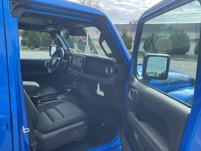 new 2025 Jeep Gladiator car, priced at $40,078