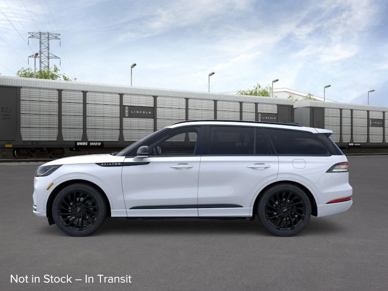 new 2025 Lincoln Aviator car, priced at $81,215