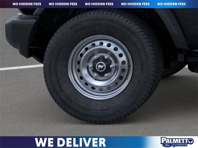 new 2025 Ford Bronco car, priced at $38,285