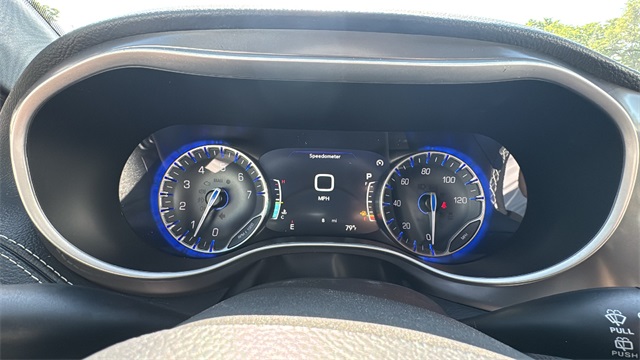 new 2025 Chrysler Pacifica car, priced at $47,169