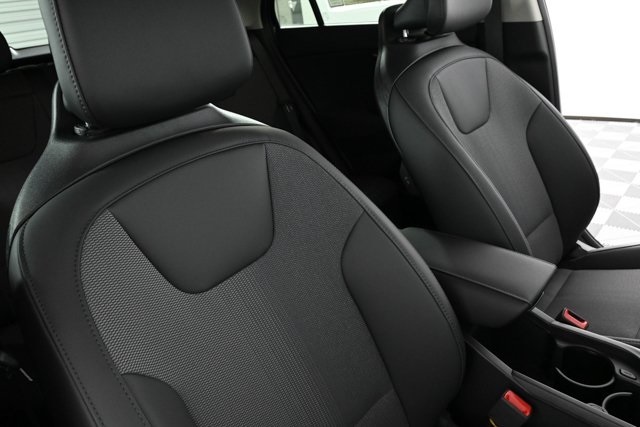 new 2025 Kia Niro car, priced at $30,562