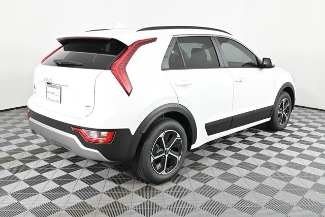 new 2025 Kia Niro car, priced at $30,562
