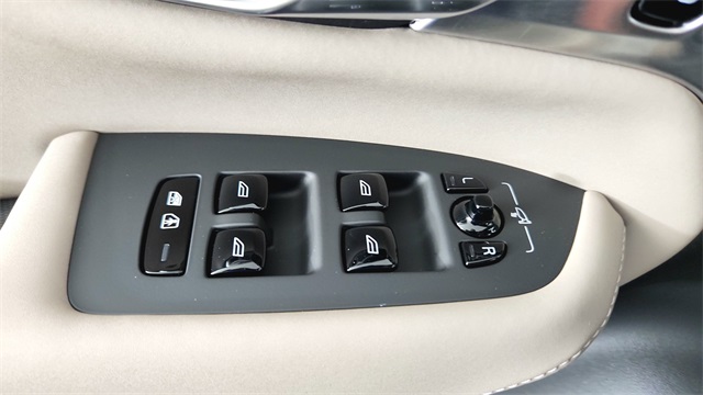 new 2026 Volvo XC90 Plug-In Hybrid car, priced at $94,085