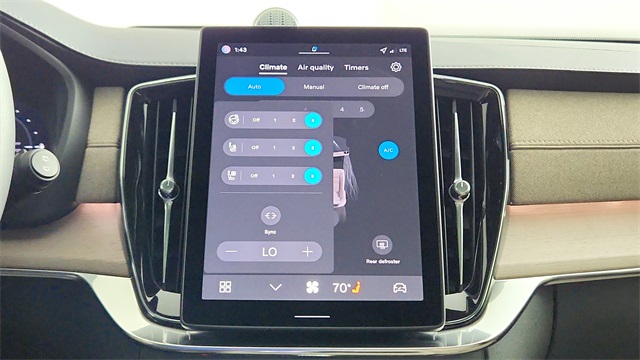 new 2026 Volvo XC90 Plug-In Hybrid car, priced at $94,085