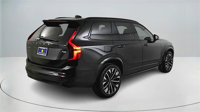new 2026 Volvo XC90 Plug-In Hybrid car, priced at $94,085