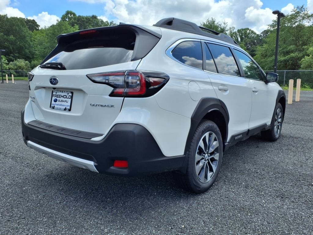 new 2025 Subaru Outback car, priced at $42,083