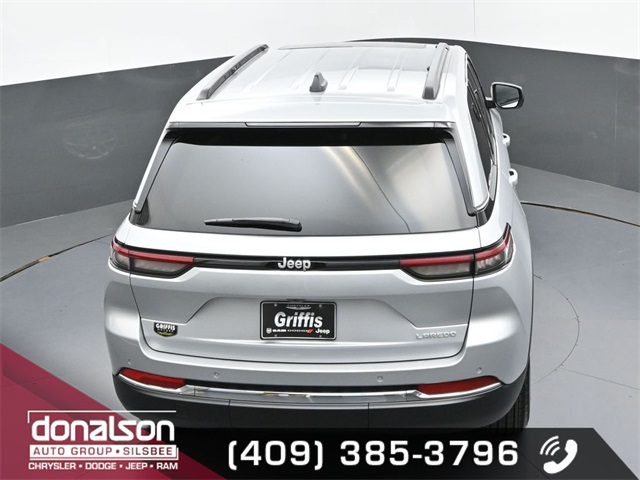 new 2025 Jeep Grand Cherokee car, priced at $42,170