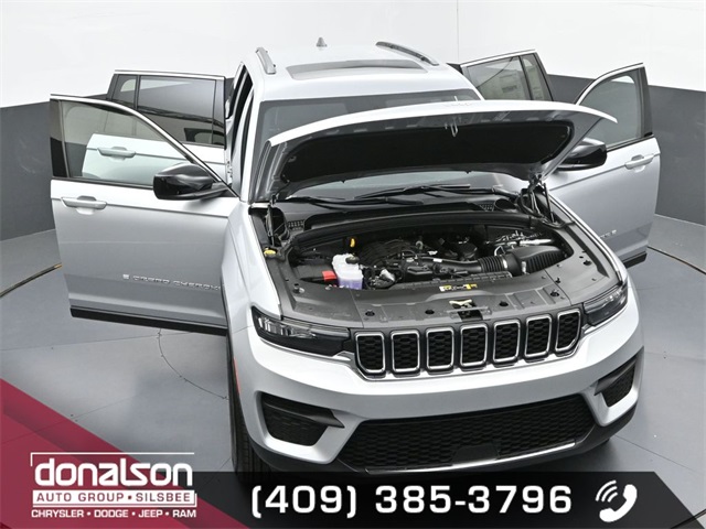 new 2025 Jeep Grand Cherokee car, priced at $42,170