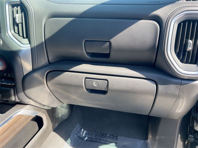 used 2021 Chevrolet Silverado 1500 car, priced at $38,711