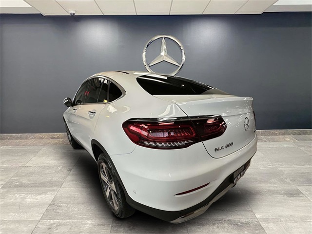 used 2022 Mercedes-Benz GLC car, priced at $44,991